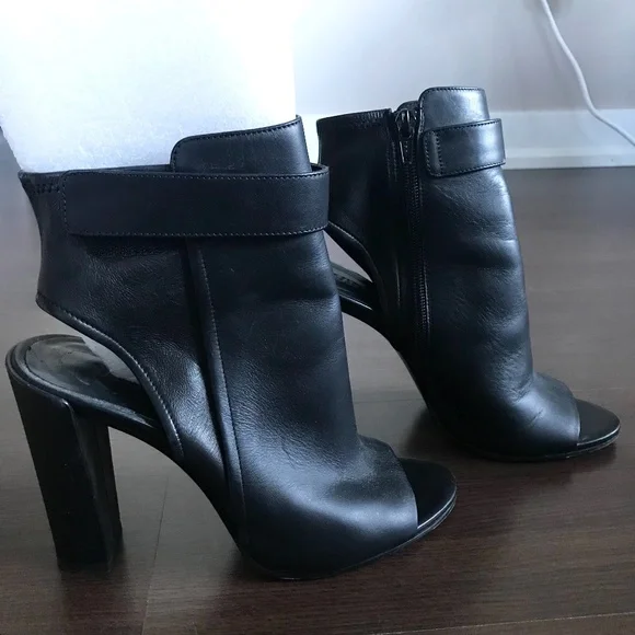 Vince Open Toe Booties Brigham Heels - Picture 3 of 3